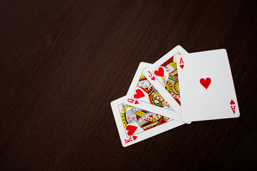 How Social Casino Developers Turn Constraints Into Creativity