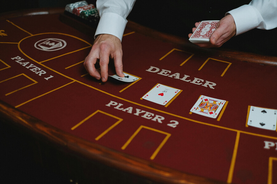 Smooth, Social and Trusted Live Dealer Games