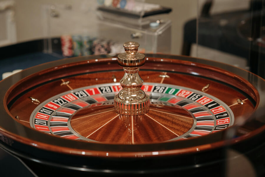 Understanding reward systems in online casinos: lessons for game developers