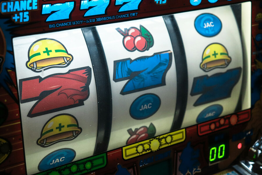 Understanding Paylines and Ways to Win in Online Slots